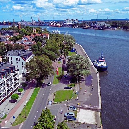 Sunset Apartments - Flotylla. Widok Na Port + Parking. Swinoujscie Dış mekan fotoğraf